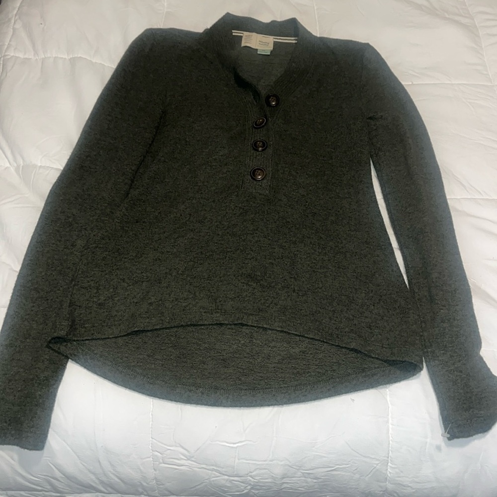 Anthropologie Saturday Sunday  olive green cashmere sweater size XXS EUC